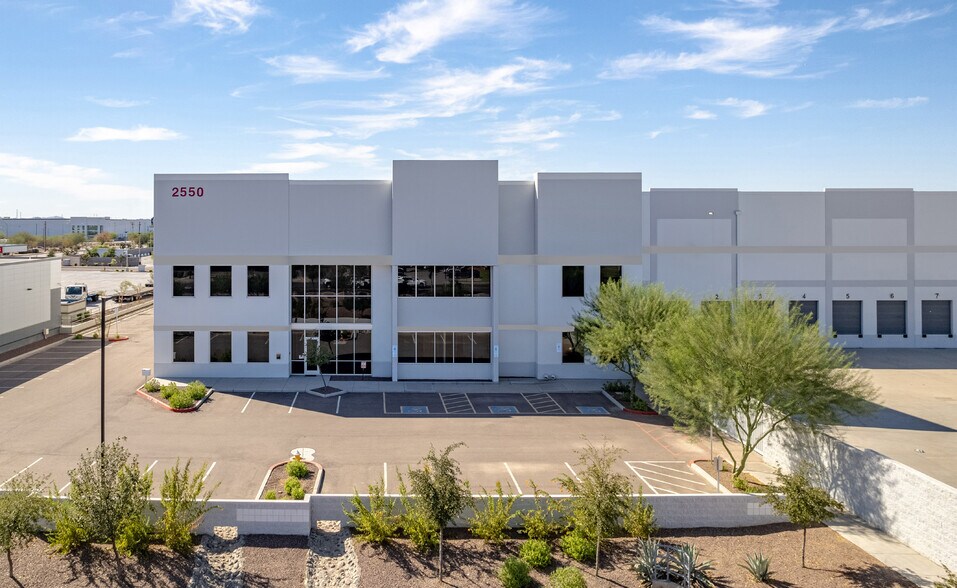 More Photos Of 2550 S 51st Ave, Phoenix Warehouse For Lease