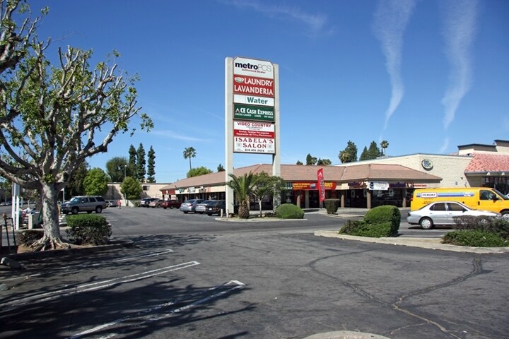 Primary Photo Of 15421-15449 Parthenia St, North Hills Storefront Retail Office For Lease