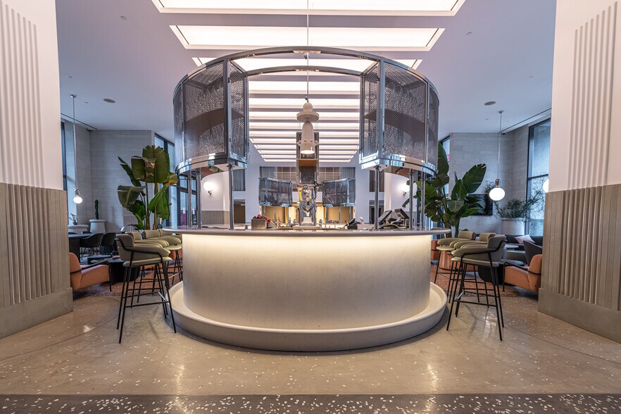 More Photos Of 500 Metropolitan Ave, Brooklyn Hotel For Lease