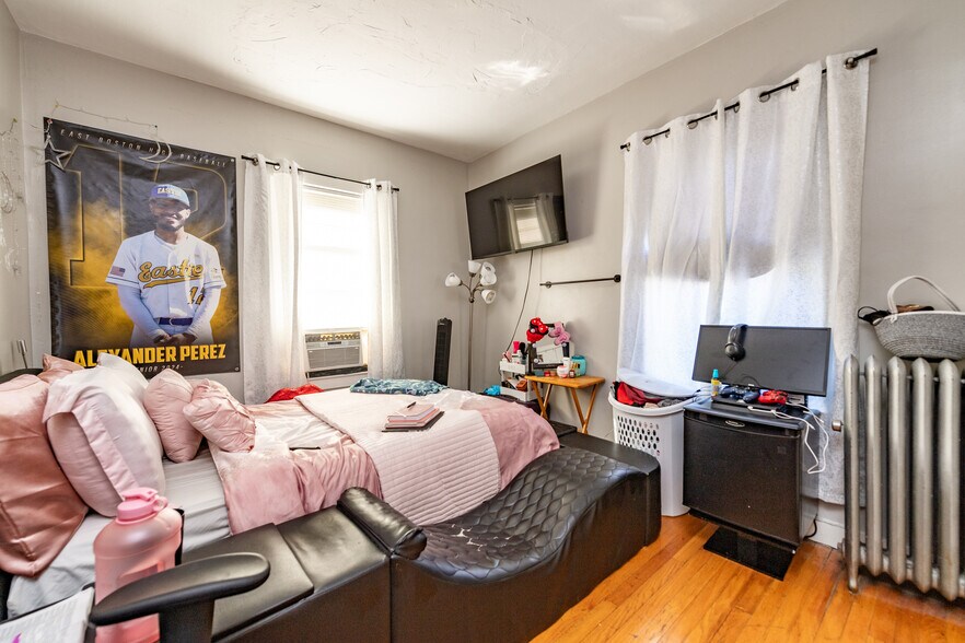 More Photos Of 140 Callender St, Boston Apartments For Sale