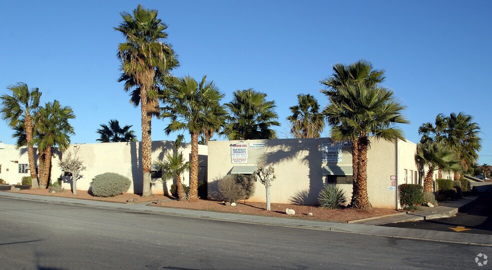 More Photos Of 3838-3856 Raymert Dr, Las Vegas Loft Creative Space For Sale