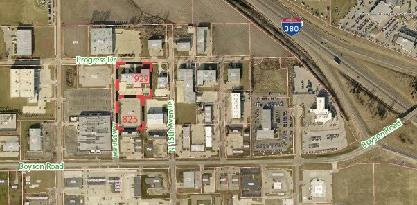 More Photos Of 921-929 Marthas Way, Hiawatha Light Distribution For Sale