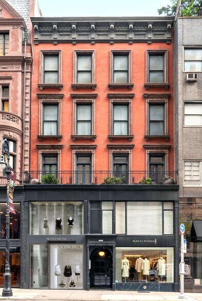 Primary Photo Of 833 Madison Ave, New York Storefront Retail Residential For Lease