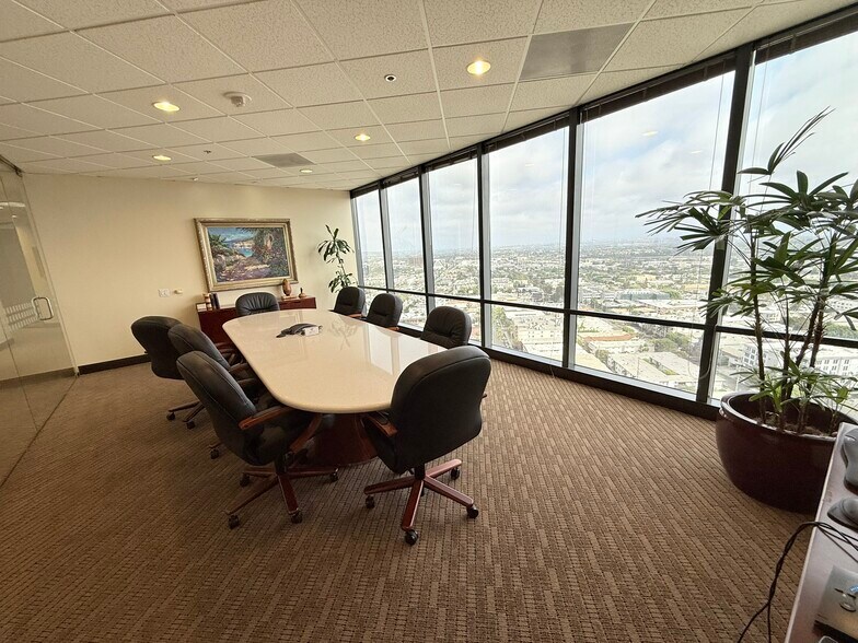 More Photos Of 12100 Wilshire Blvd, Los Angeles Office For Lease