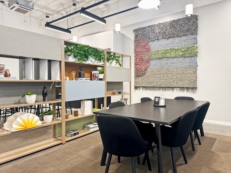 More Photos Of 1300 1st St, Napa Coworking Space