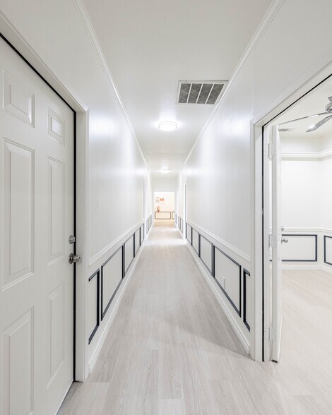 More Photos Of 3606 Marvin D Love Fwy, Dallas Medical For Lease