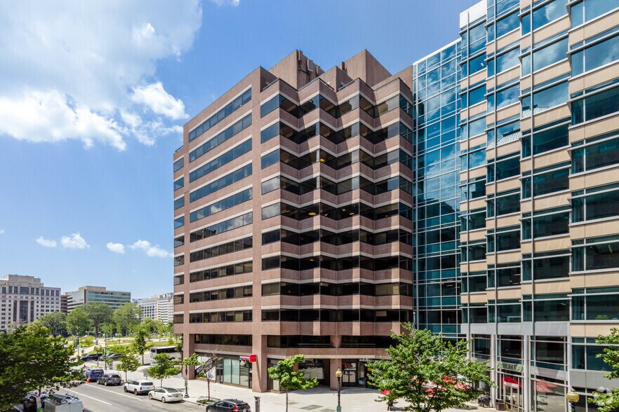 More Photos Of 1225 Eye St NW, Washington Office For Lease