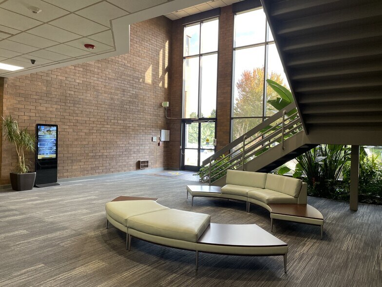 More Photos Of 6551 S Revere Pky, Centennial Office For Lease