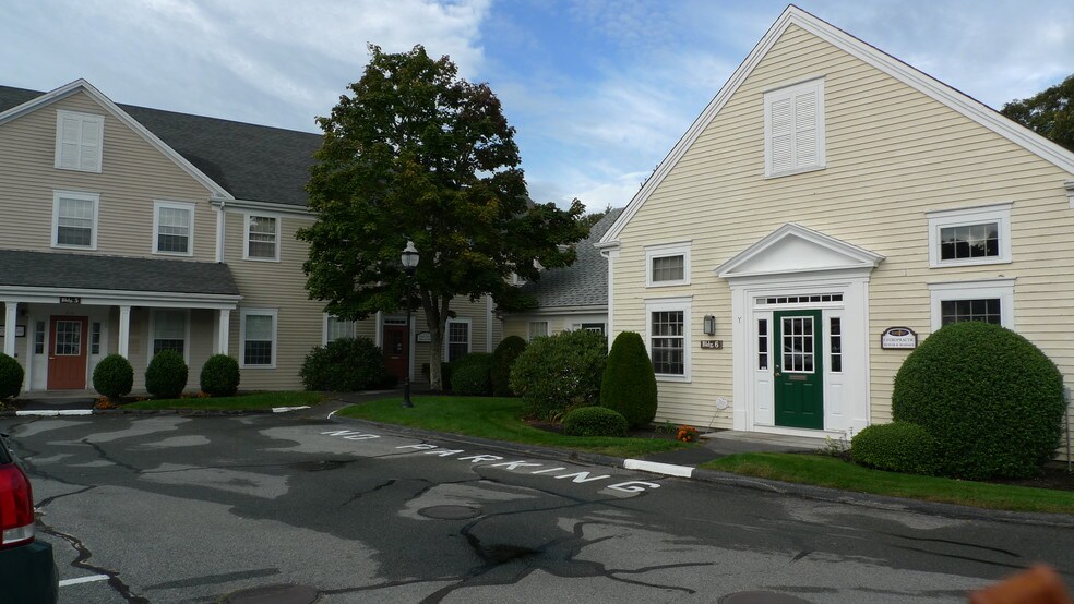 More Photos Of 923 Route 6A, Yarmouth Port Office For Lease