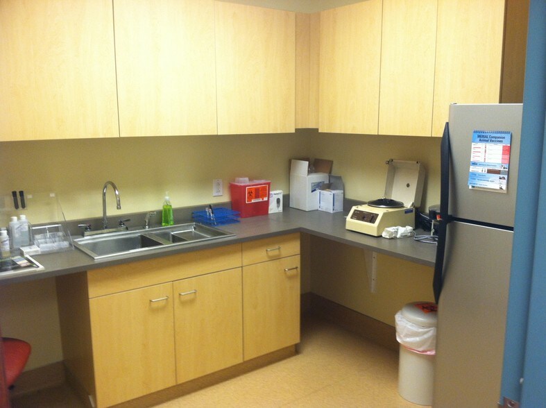 More Photos Of 7206 Gooding Blvd, Delaware Medical For Sale