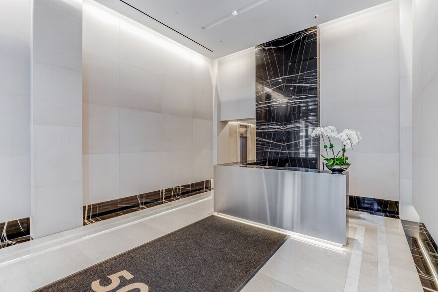More Photos Of 509 Madison Ave, New York Office For Lease