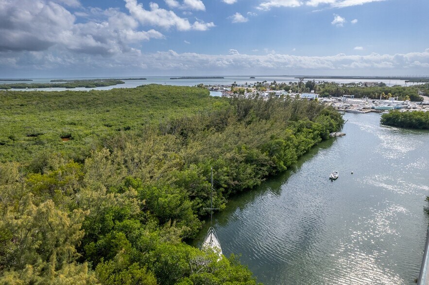 More Photos Of US Route 1, Key Largo Land For Sale