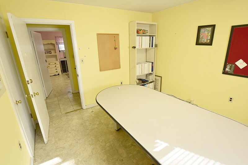 More Photos Of 227 Library Ln, Johnson City Specialty For Sale