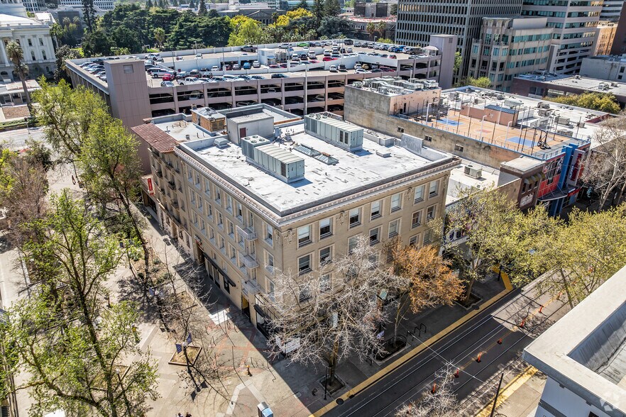 More Photos Of 1100-1106 11th St, Sacramento Office For Lease