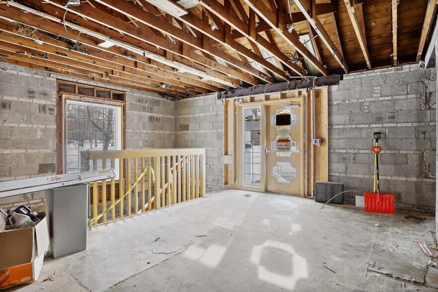 More Photos Of 1671 Summit Ave, Saint Paul Religious Facility For Sale