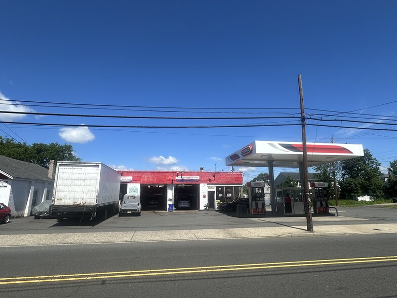More Photos Of 700 Hamilton Blvd, South Plainfield Auto Repair For Sale