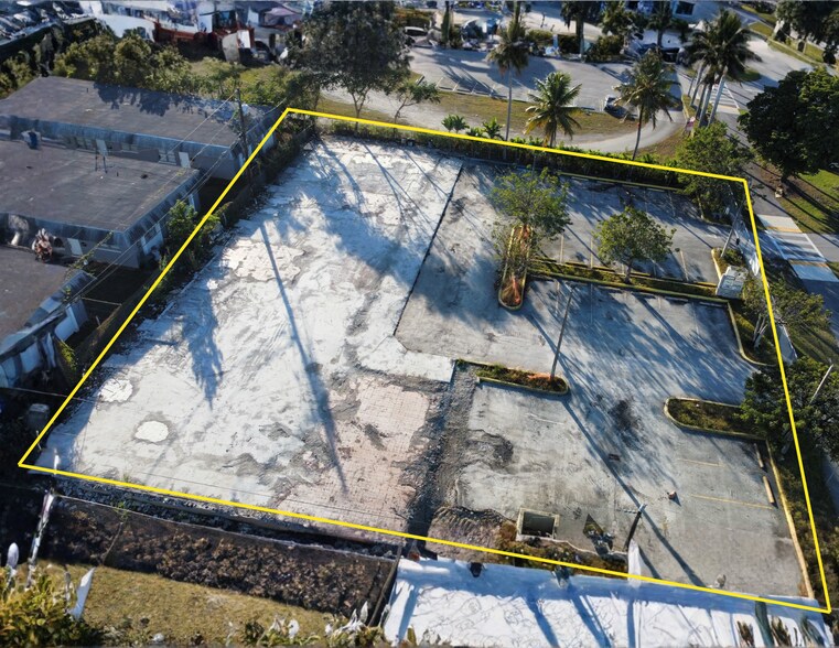 More Photos Of 941 W Palm Dr, Homestead Land For Lease