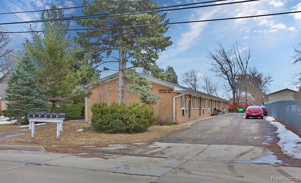 Primary Photo Of 280 N Rose St, Mount Clemens Apartments For Sale