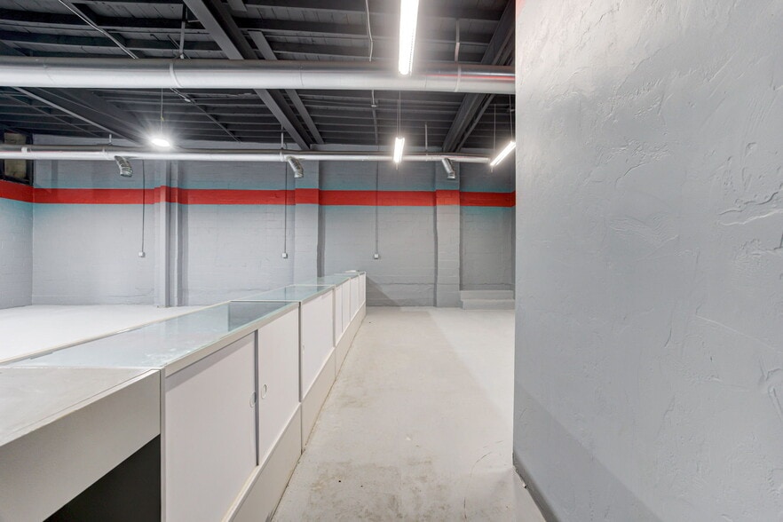 More Photos Of 3121 N Pennsylvania Ave, Oklahoma City Storefront Retail Office For Sale