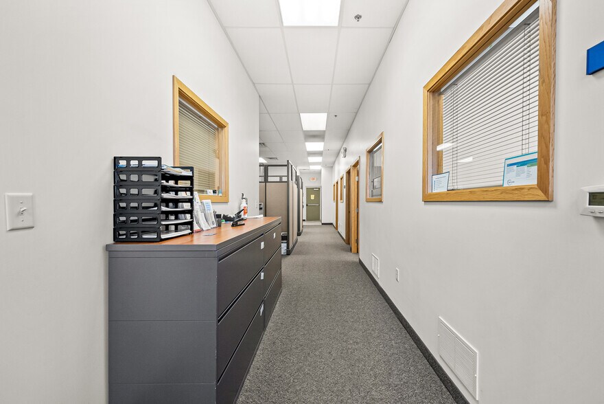 More Photos Of 2570 Gracie Dr, Baldwin Unknown For Lease