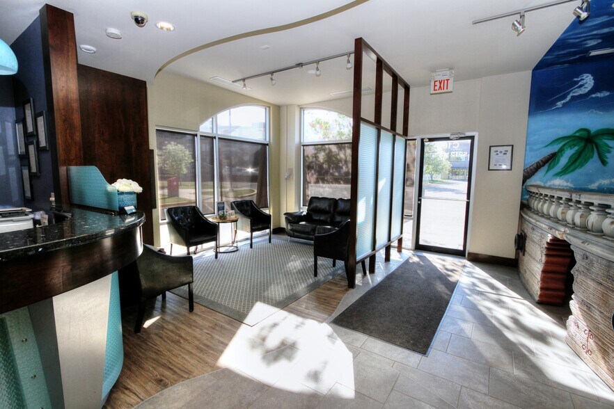 More Photos Of 5212 48 St, Red Deer Office For Sale