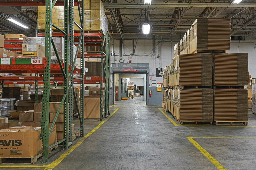 More Photos Of 1323 11th Ave, Columbus Industrial For Sale