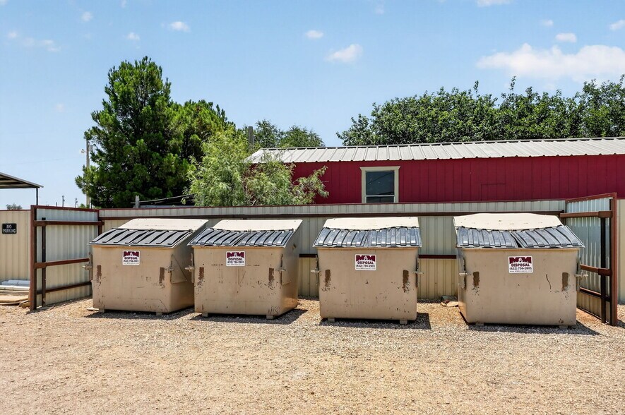 More Photos Of 3807 S County Road 1210, Midland Trailer Camper Park For Sale