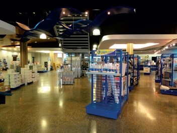 More Photos Of 1215 95th St, Edmonton Distribution For Sale