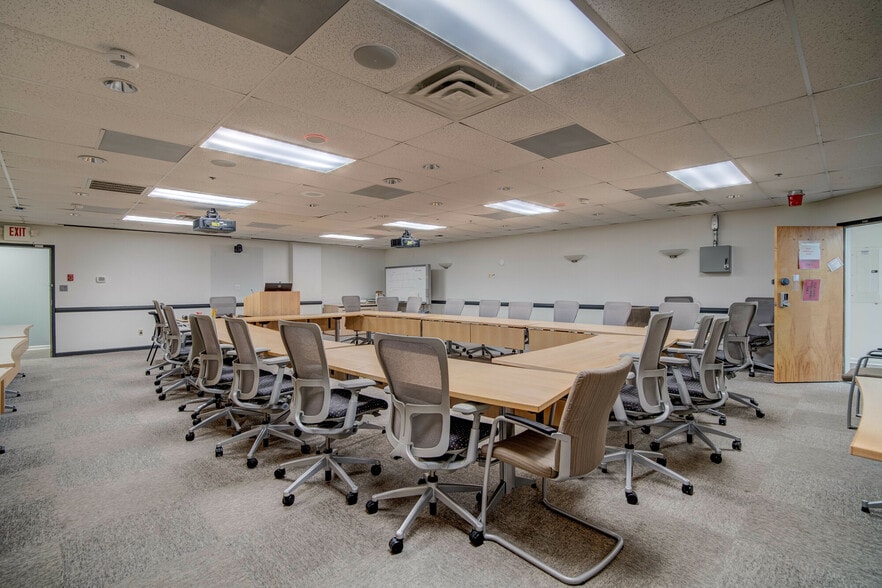 More Photos Of , Hollywood Office For Sale