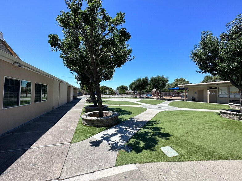More Photos Of 200 N Abbott Ave, Milpitas Religious Facility For Lease