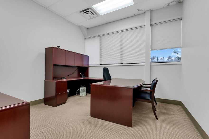 More Photos Of 3443 Route 66, Neptune Medical For Lease