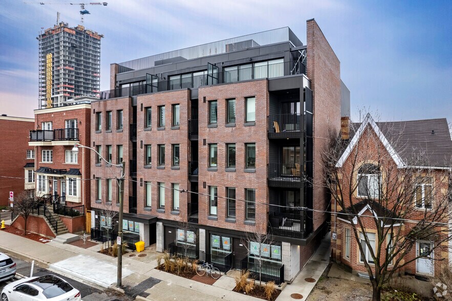 Primary Photo Of 41 River St, Toronto Apartments For Lease