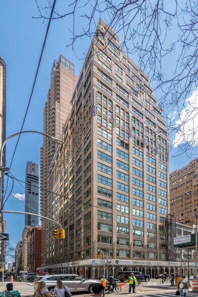 More Photos Of 261 Fifth Ave, New York Office For Lease