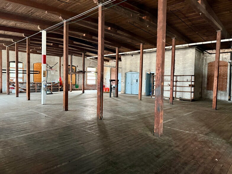 More Photos Of 110 Winter St, Holyoke Manufacturing For Lease