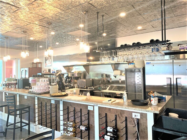 More Photos Of 300 Ash St, Fernandina Beach Storefront Retail Residential For Sale