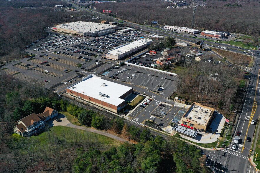 More Photos Of 18 Highway 9, Morganville Unknown For Lease