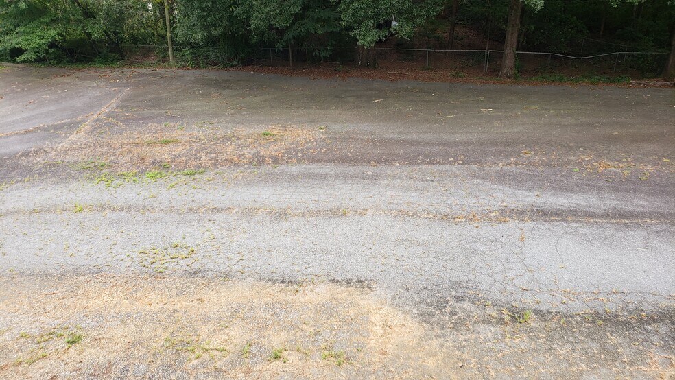 More Photos Of 3746 Mount Pleasant Rd, Sherrills Ford Restaurant For Lease