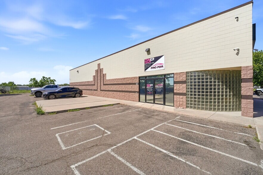 More Photos Of 949 Elkton Dr, Colorado Springs Warehouse For Lease