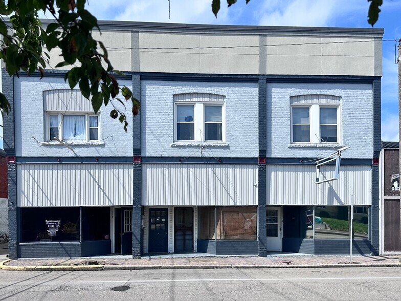 Primary Photo Of 116 1/2 E Church St, Alexandria Apartments For Sale
