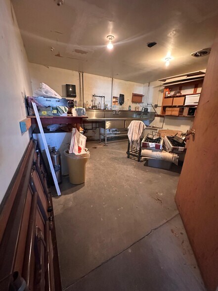 More Photos Of 415 Main St., Laurel Flex For Lease