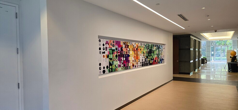 More Photos Of 1130 Sanctuary Pky, Alpharetta Office For Lease