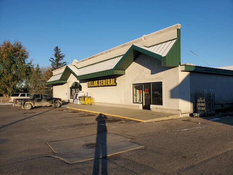 More Photos Of 4448 Main St, Brown City Storefront Retail Office For Lease