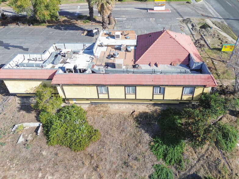 More Photos Of 1431 E Washington St, Colton Restaurant For Sale