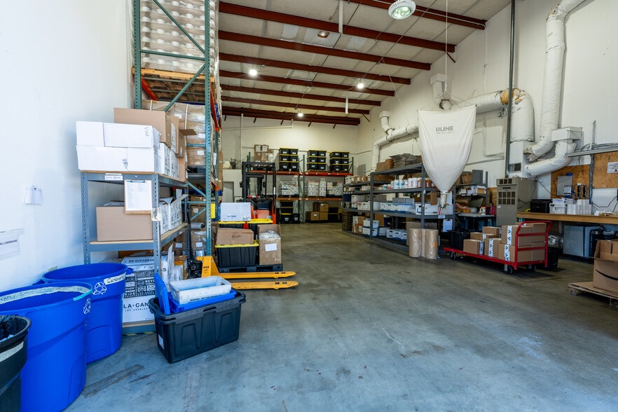 More Photos Of 401 Ingalls St, Santa Cruz Service For Sale