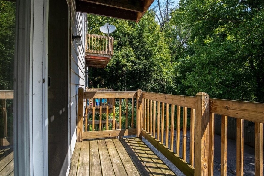 More Photos Of 1803 Cromwell Dr, Akron Apartments For Sale