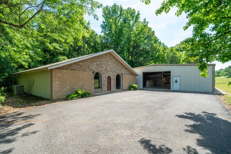 Primary Photo Of 15288 AR-22, Dardanelle Warehouse For Sale