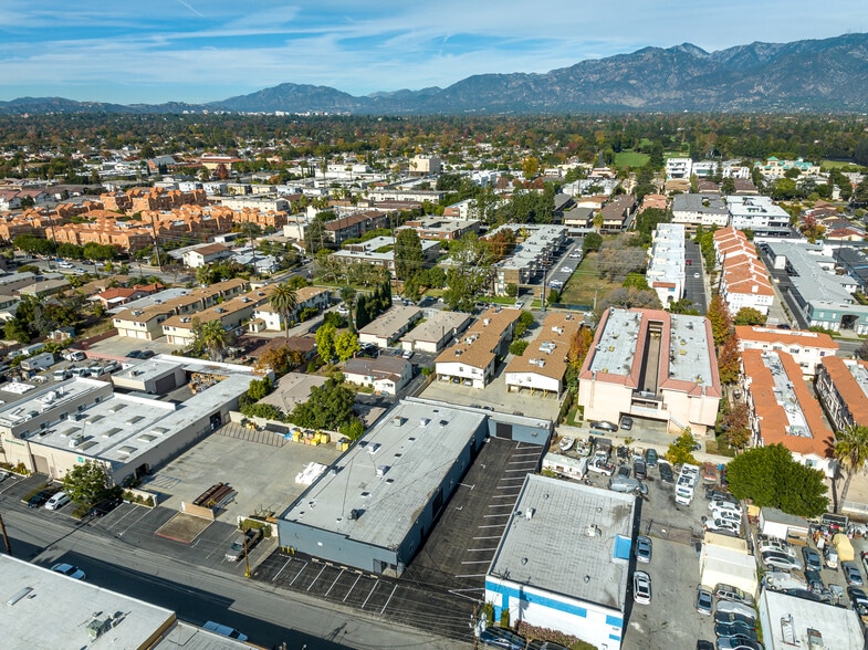 More Photos Of 319 Agostino Rd, San Gabriel Manufacturing For Lease