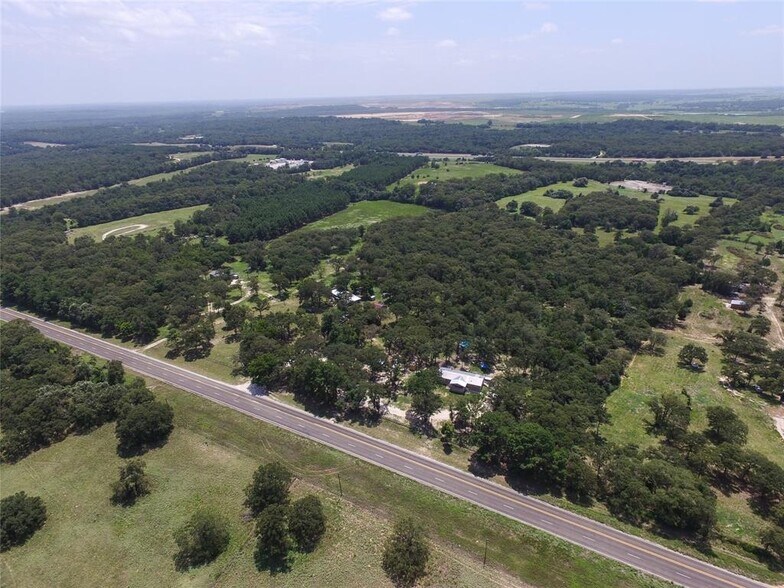 More Photos Of 1390 US Highway 75 S, Buffalo Land For Sale