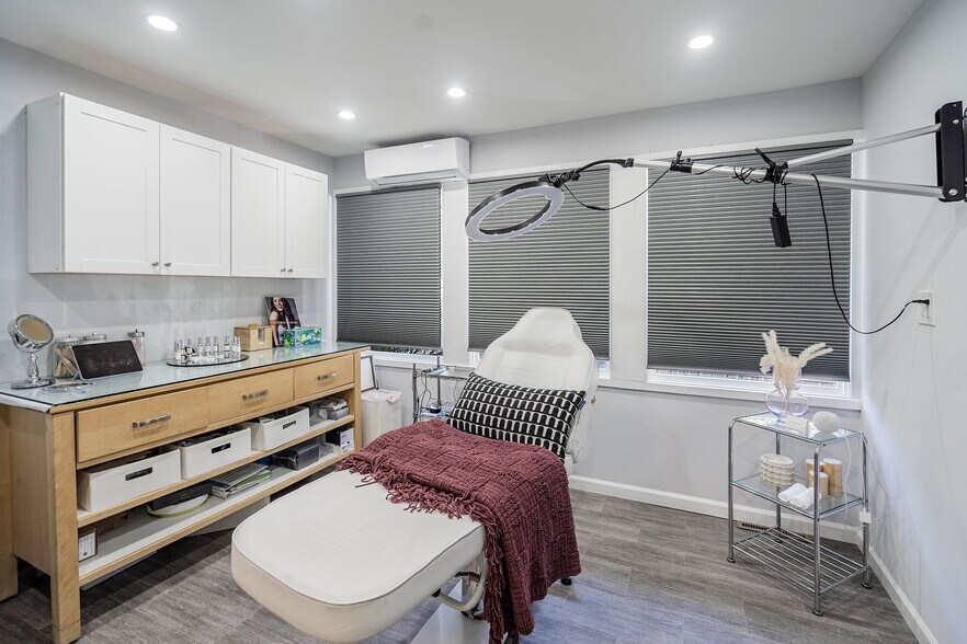 More Photos Of 198 North Ave E, Cranford Medical For Sale