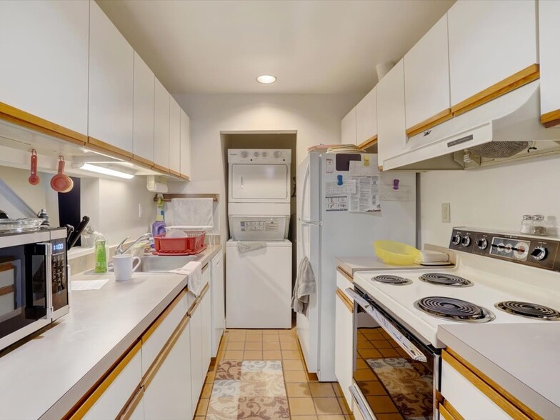More Photos Of 100 S George St, York Apartments For Sale